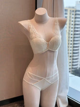 French Deep V Lace Front-Closure Bra