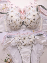 Japanese sweet floral embroidery lingerie set