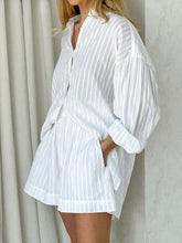 Wolfeel Casual Shorts Sets Striped Jacquard 2 Pieces Cozy Lapel Lantern Sleeve Shirt Outfit Elastic Waist Shorts Suits