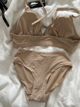 Seamless non-underwire lingerie with breifs suit ladies bra support thin comfortable elastic sports daily bra Set