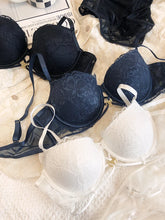 Sexy memory steel ring small chest gathered lace bra Set