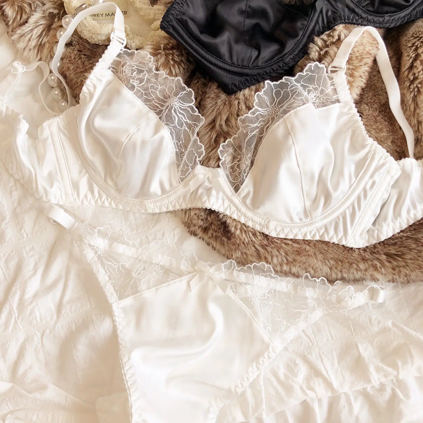 2 Pcs High Quality Women Lingerie Set