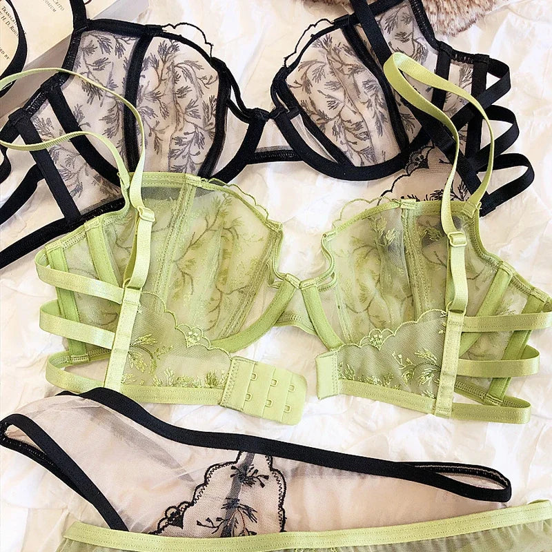 2 Pieces Sexy Lace Embroidery Bra Set