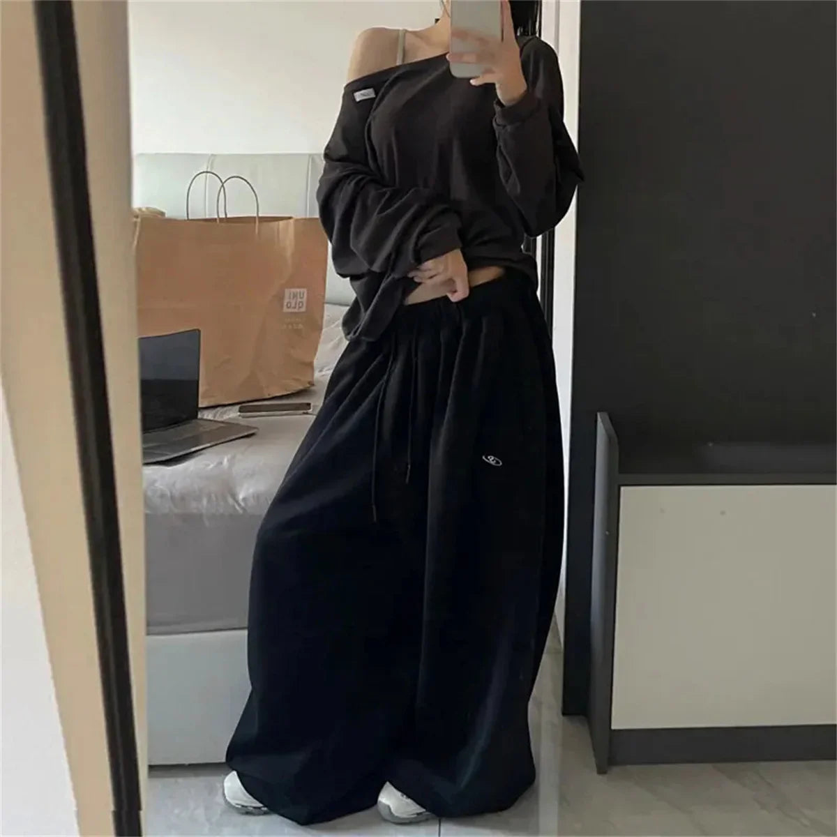 Oversize Grey Black Sweatpants Y2K Korean Streetwear Loose Casual Jogger Pants High Waist All Match Drawstring Trousers