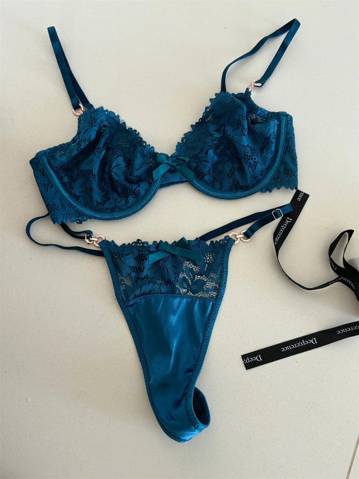 Charming niche satin treasure blue lingerie lace sexy thin steel ring top support gathered bra Set