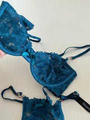 Charming niche satin treasure blue lingerie lace sexy thin steel ring top support gathered bra Set