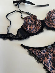 Charming satin leopard lingerie briefs suit women lace sexy thin steel ring top support gathered bra Set