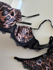 Charming satin leopard lingerie briefs suit women lace sexy thin steel ring top support gathered bra Set