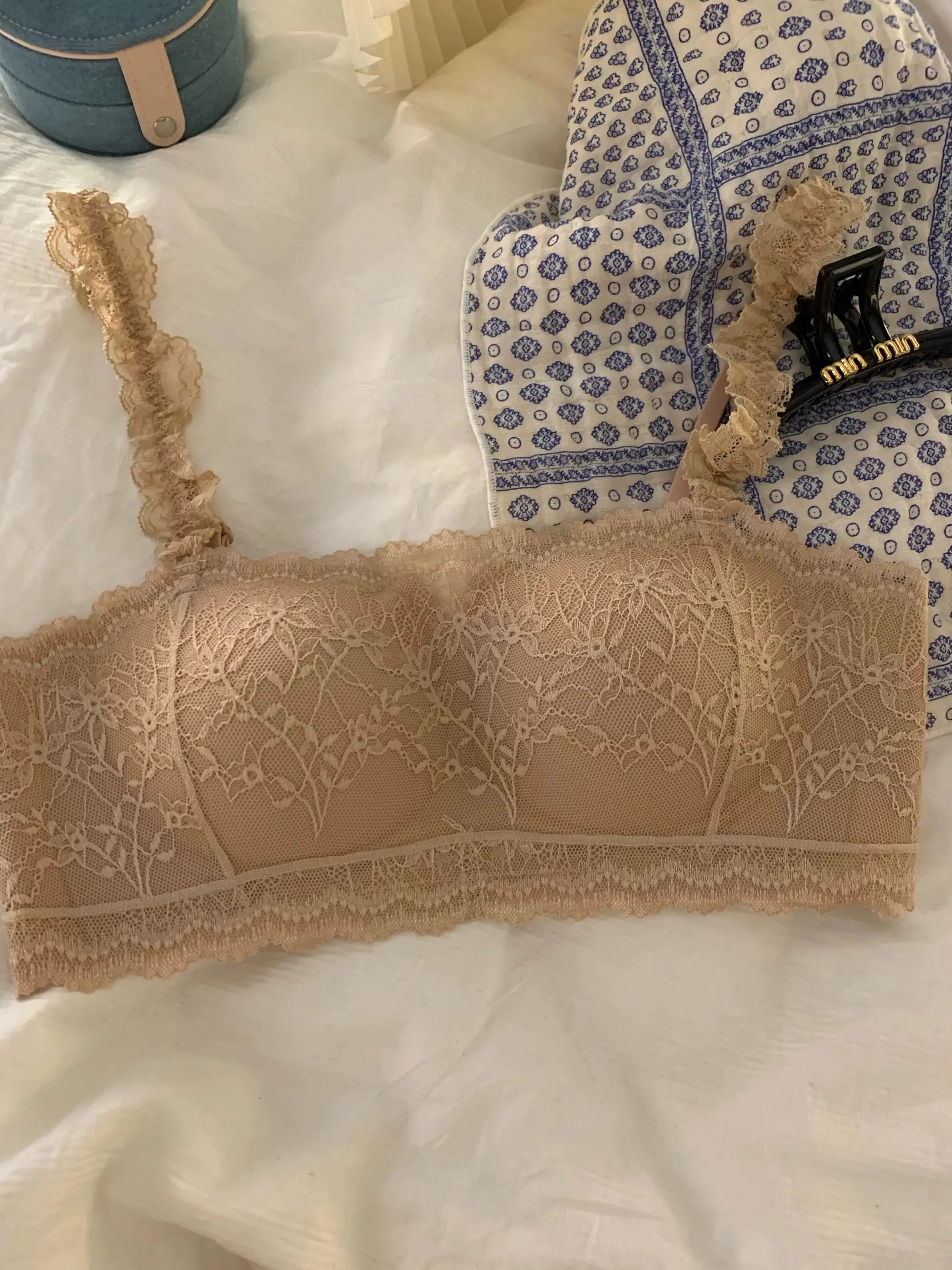 Detachable Strap Lace Bra