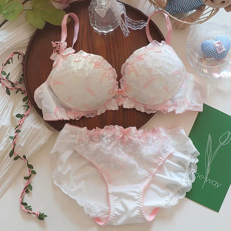 Embroidered flower Underwear