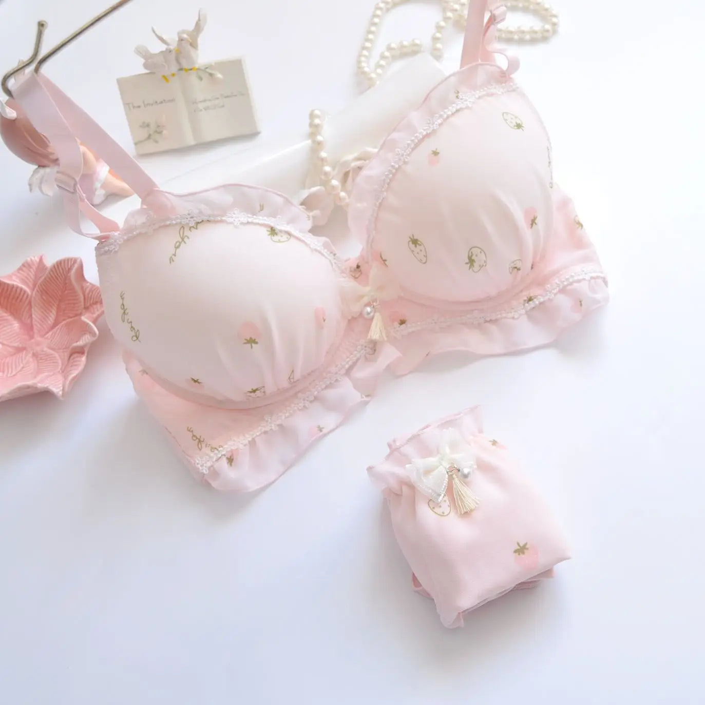 Embroidery film cup bralette two-color water-soluble lingerie no steel ring fresh and girly cute gather Underwear