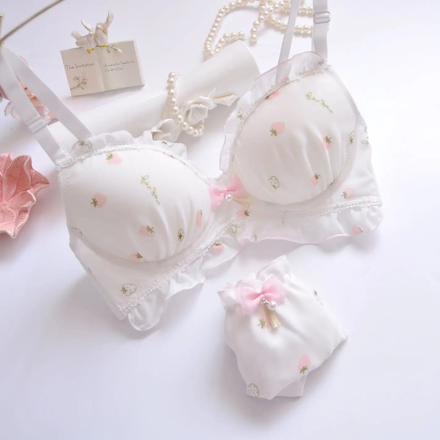 Embroidery film cup bralette two-color water-soluble lingerie no steel ring fresh and girly cute gather Underwear