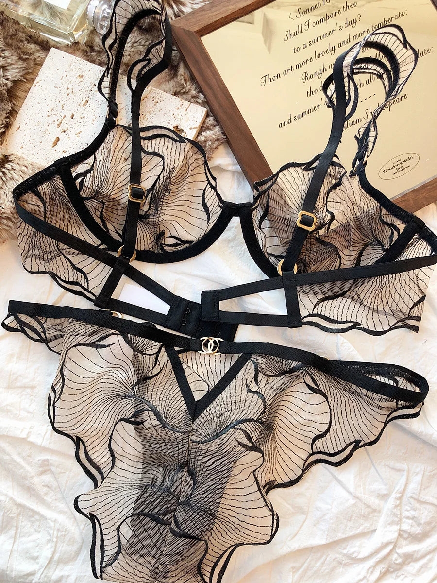 Fairy mesh stretch embroidery temperament lingerie ultra-thin lace thin Underwear