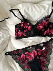 Floral thin breathable lingerie small breast temperament show small steel ring Underwear