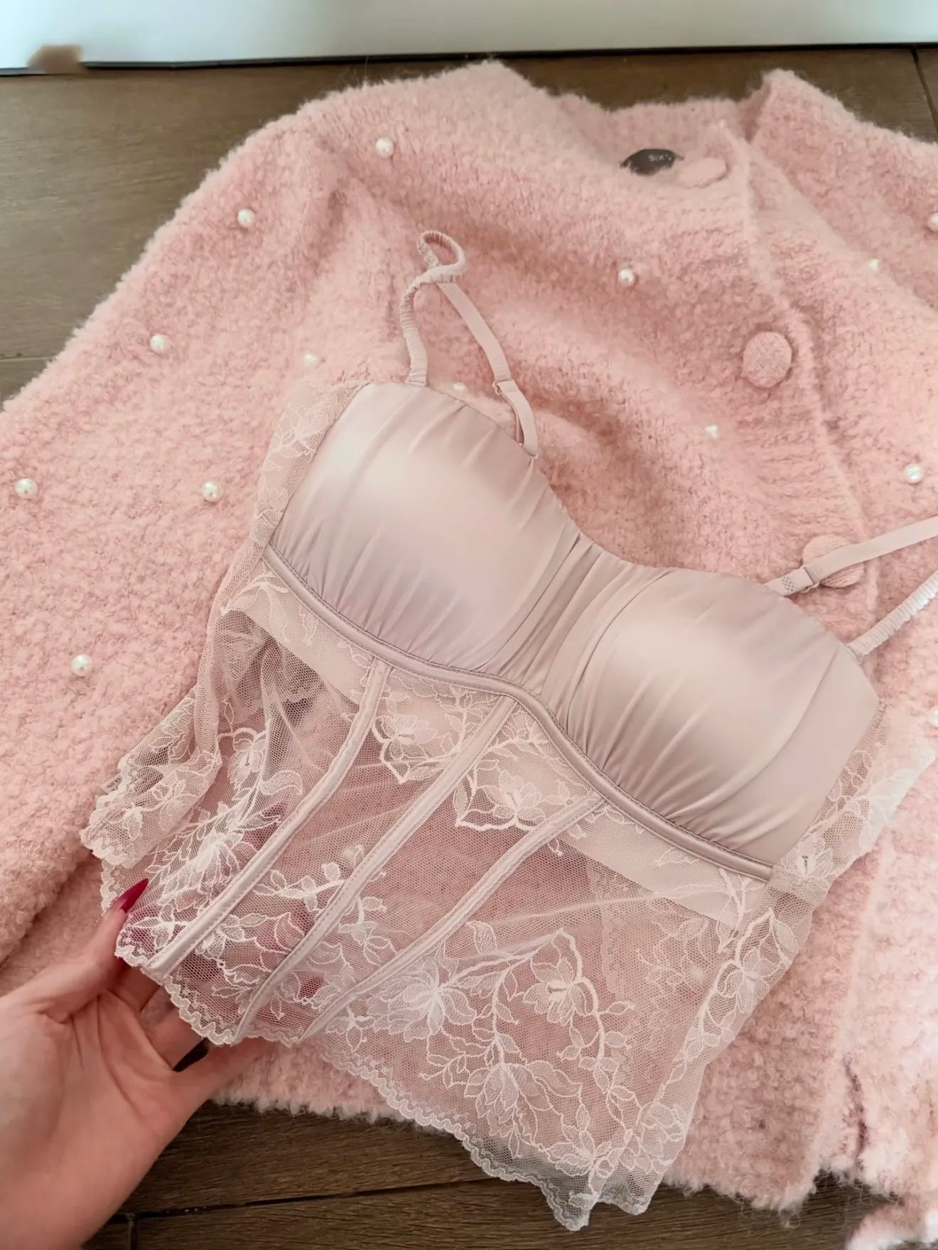 French Lace Thin Backless Beauty Bra