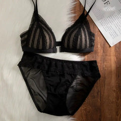 French Seamless Front-Closure Lingerie Set