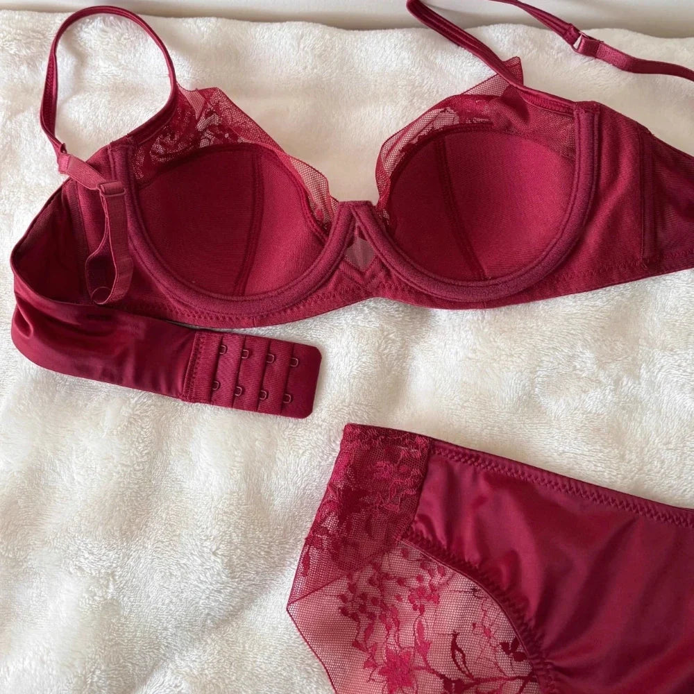 French Thin Cup Push Up Bra Set