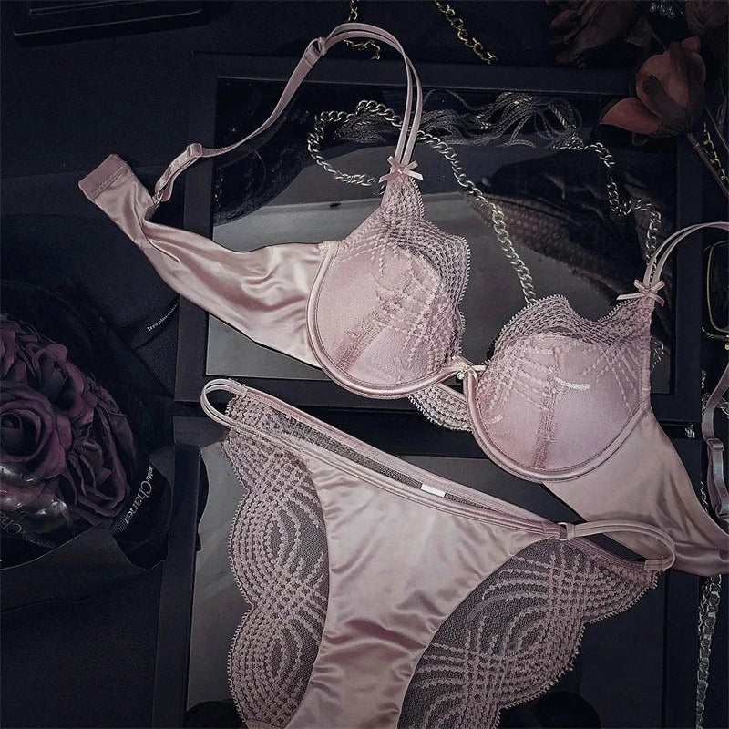 French Thin Cup Underwear