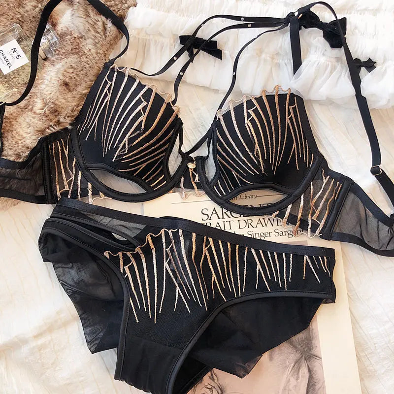 French Thin Cup Women Bra Set