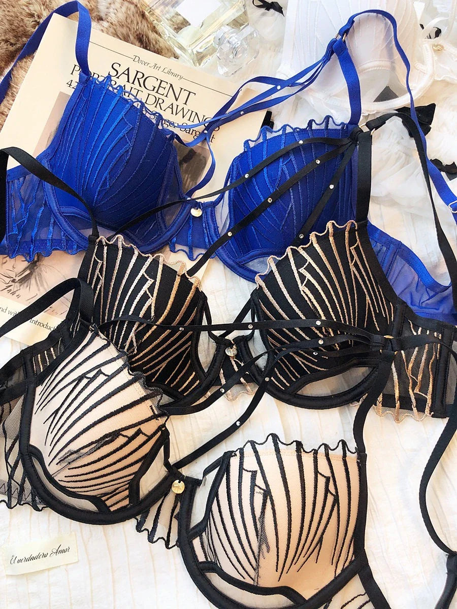 French Thin Cup Women Bra Set