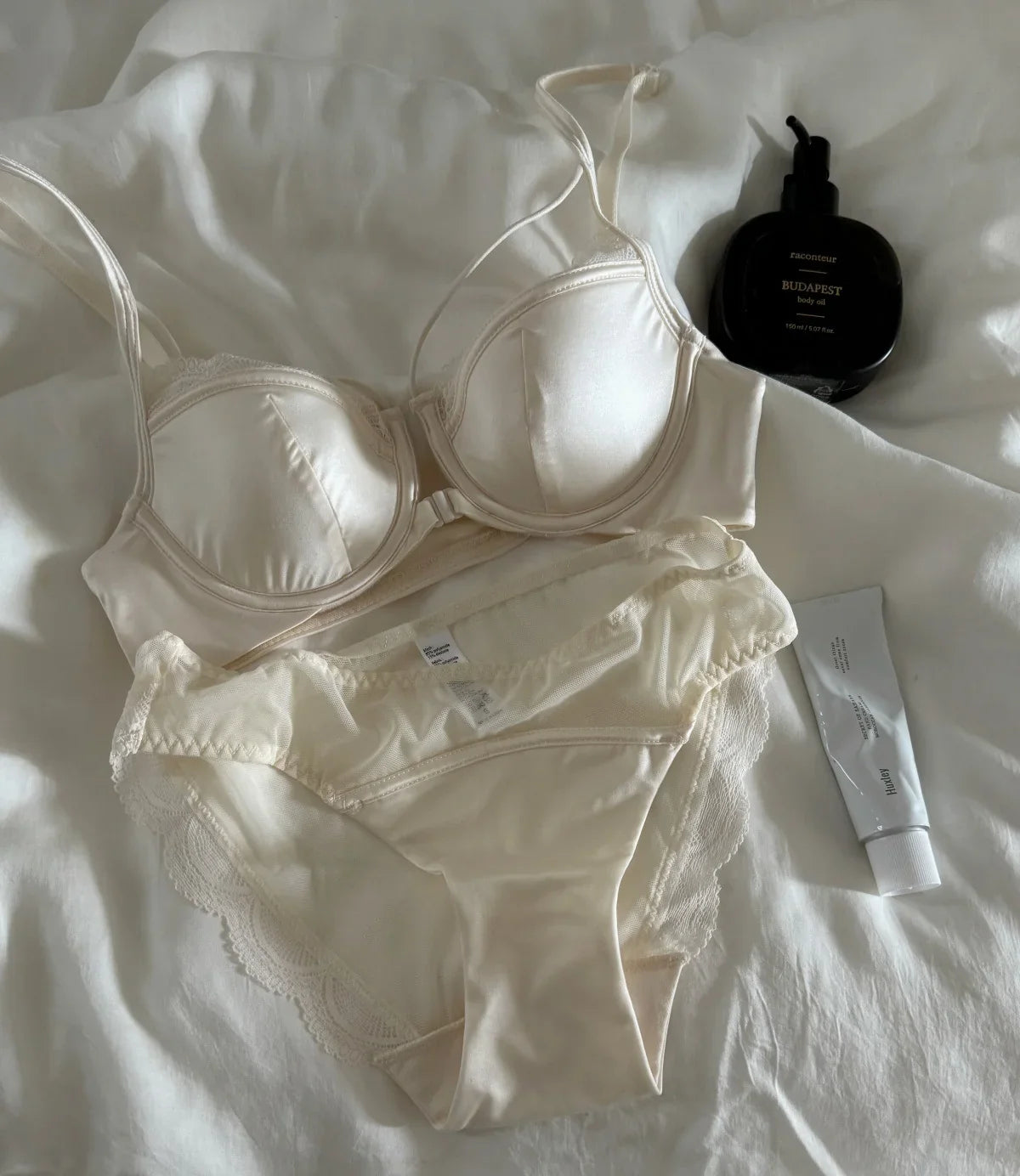Front buckle Underwear