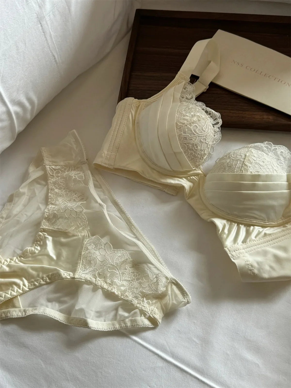 Gathering cup Underwear