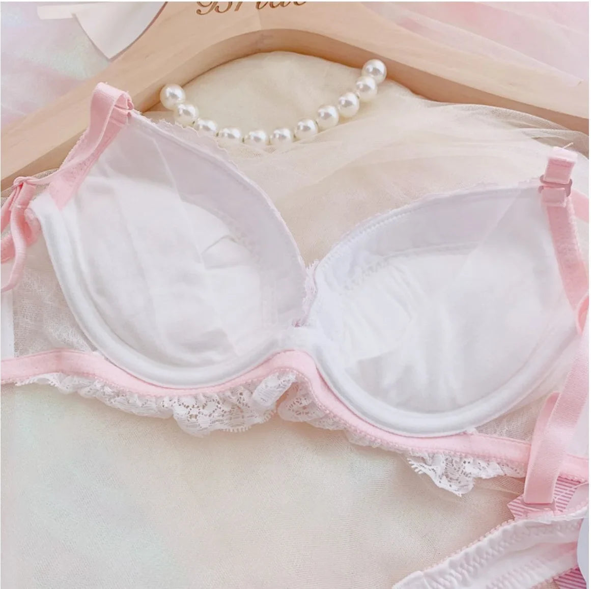 Girls Lace Bra Pnanty Set
