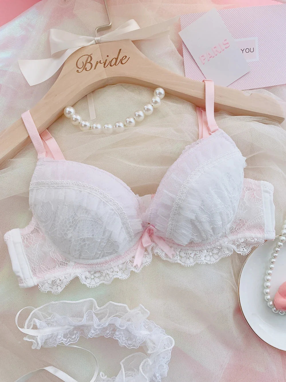 Girls Lace Bra Pnanty Set