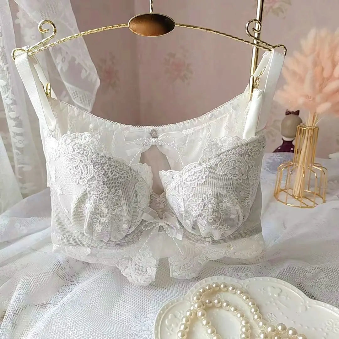 Japanese delicate court embroidery lingerie breifs suit thin cups girls students gathered sexy Underwear