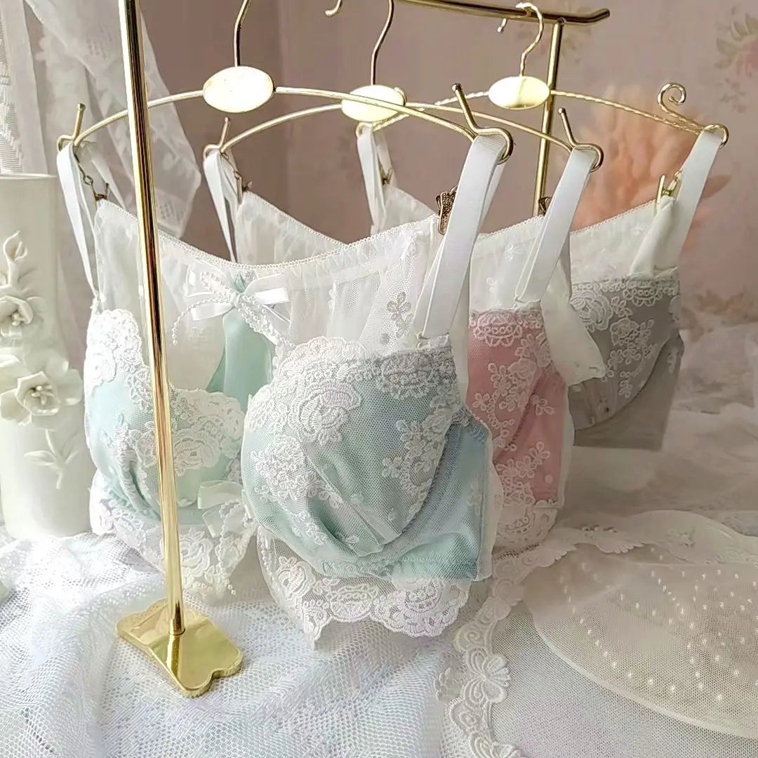 Japanese delicate court embroidery lingerie breifs suit thin cups girls students gathered sexy Underwear