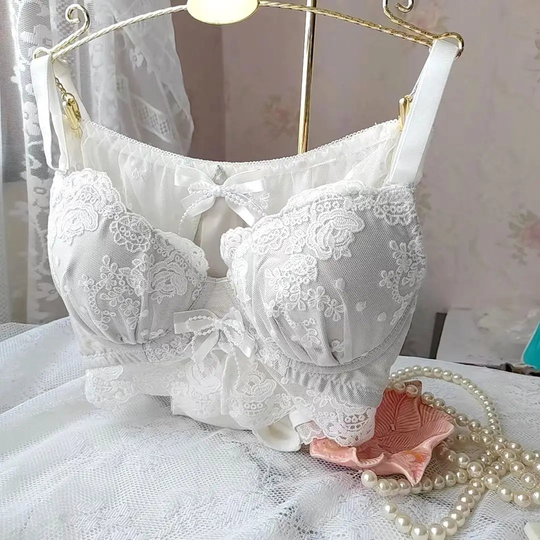 Japanese delicate court embroidery lingerie breifs suit thin cups girls students gathered sexy Underwear