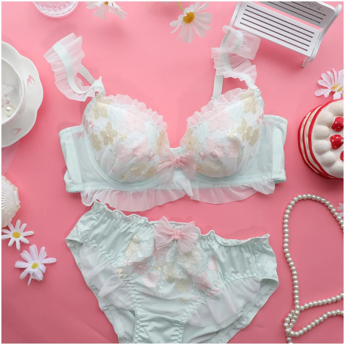 Japanese embroidery thin desirable straps Underwear