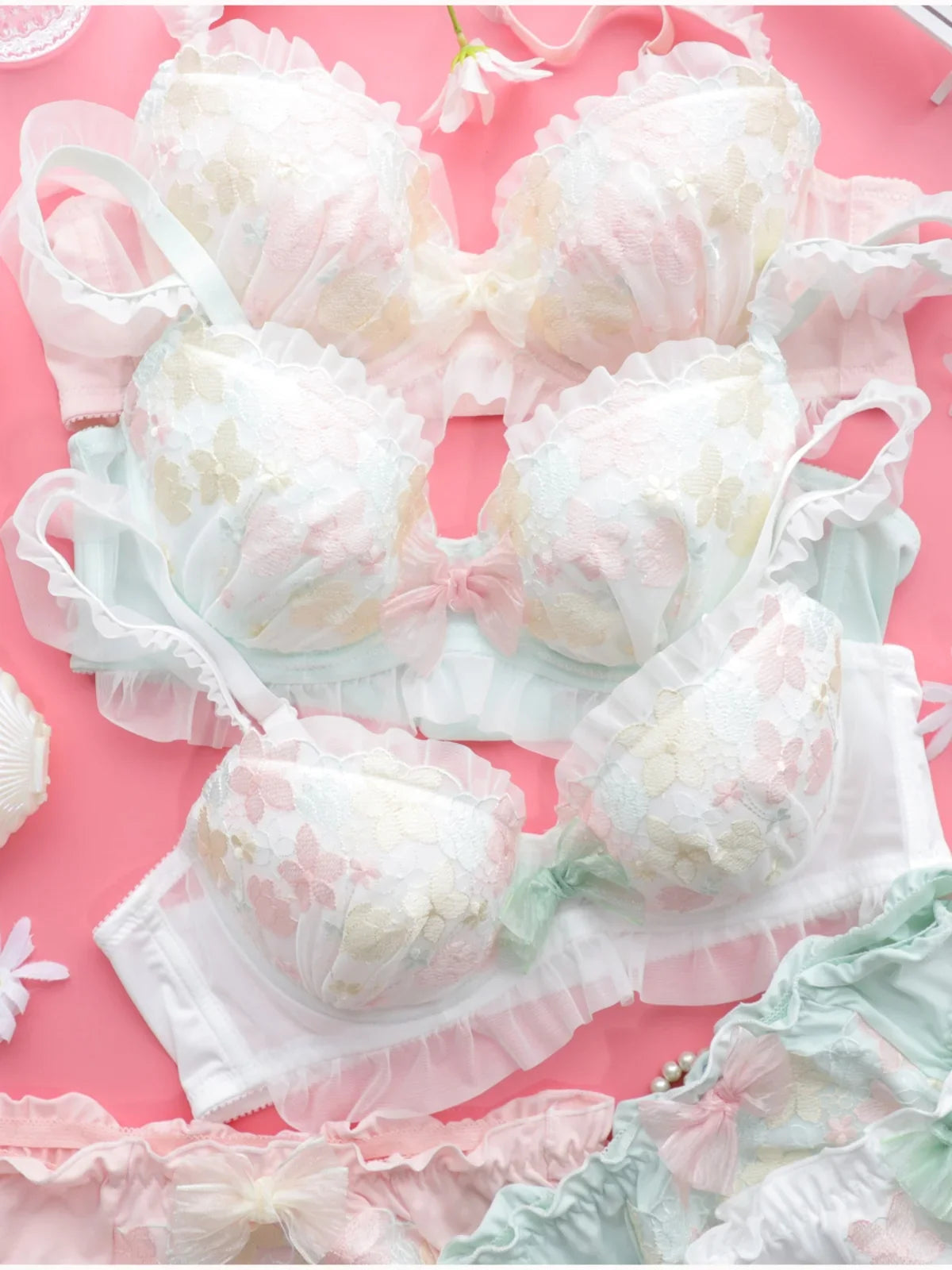 Japanese embroidery thin desirable straps Underwear