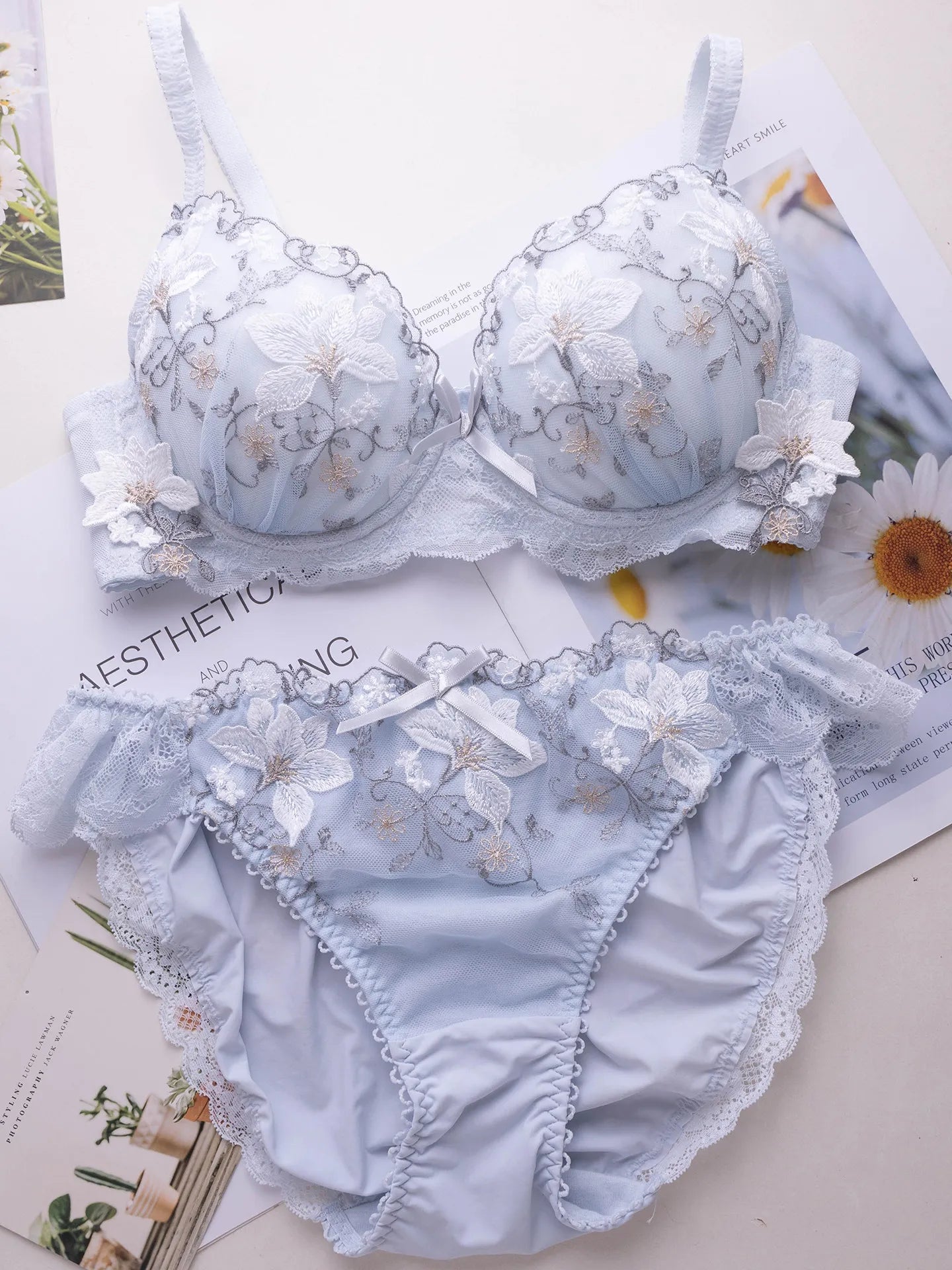 Japanese-style sweet lingerie set