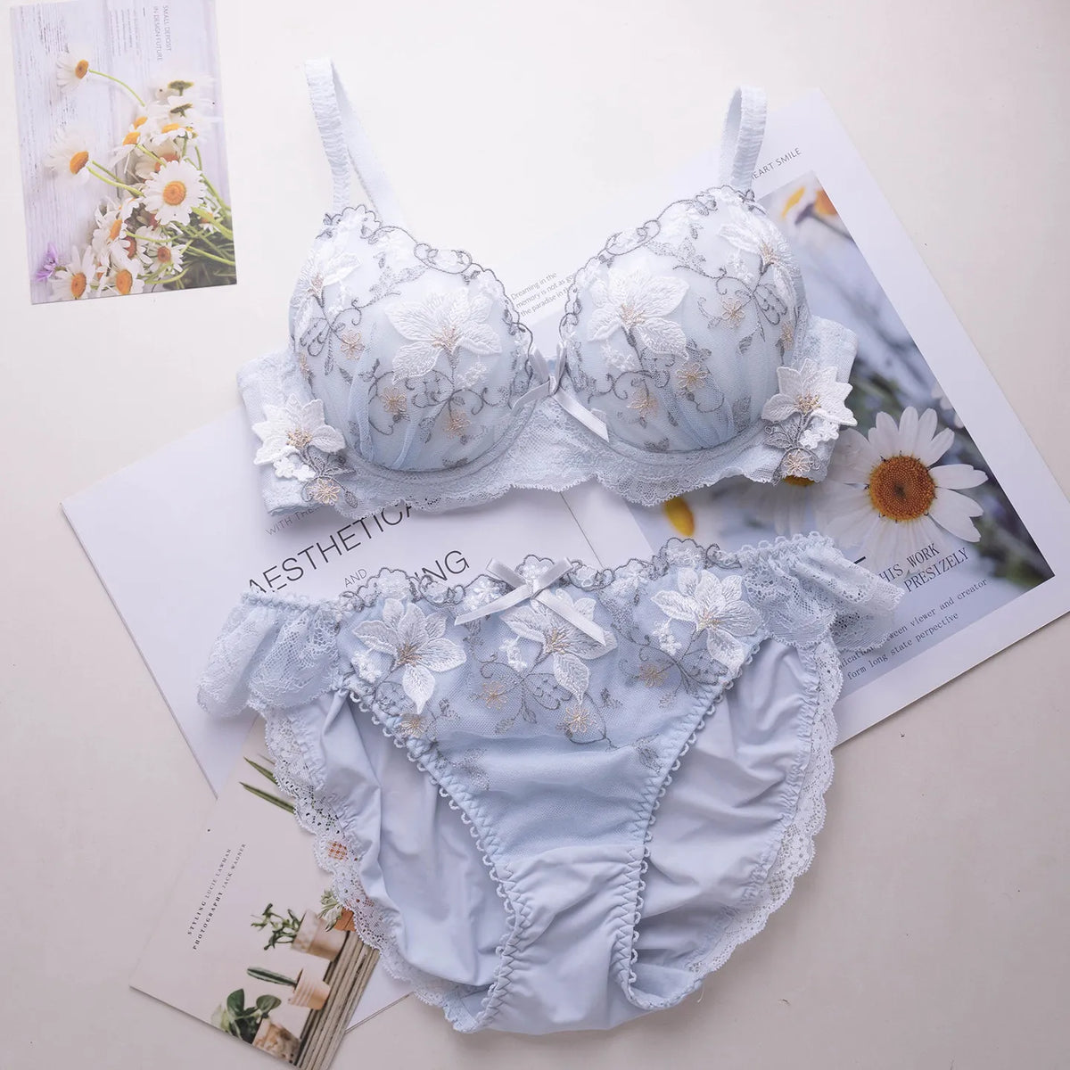 Japanese-style sweet lingerie set