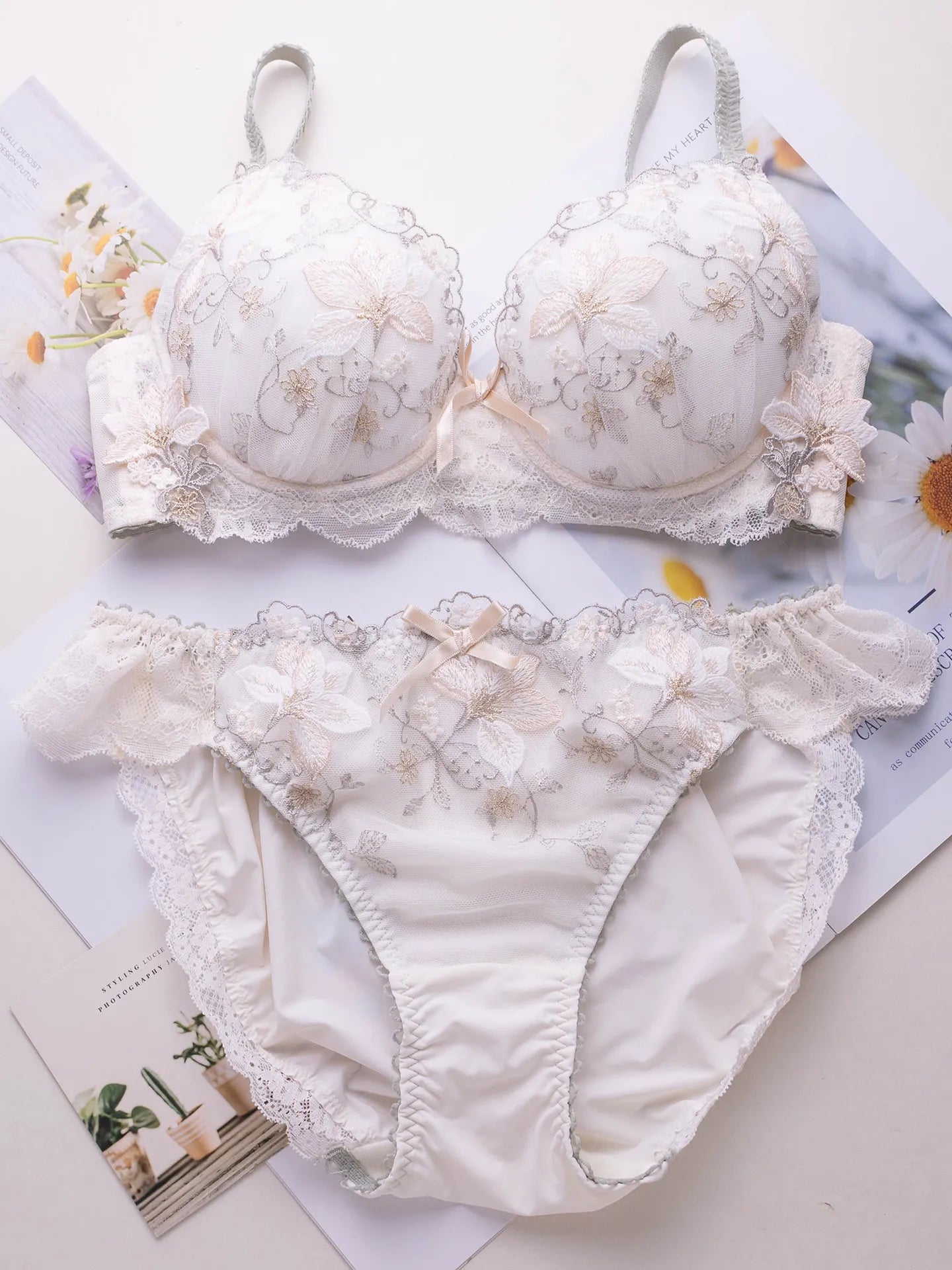 Japanese-style sweet lingerie set