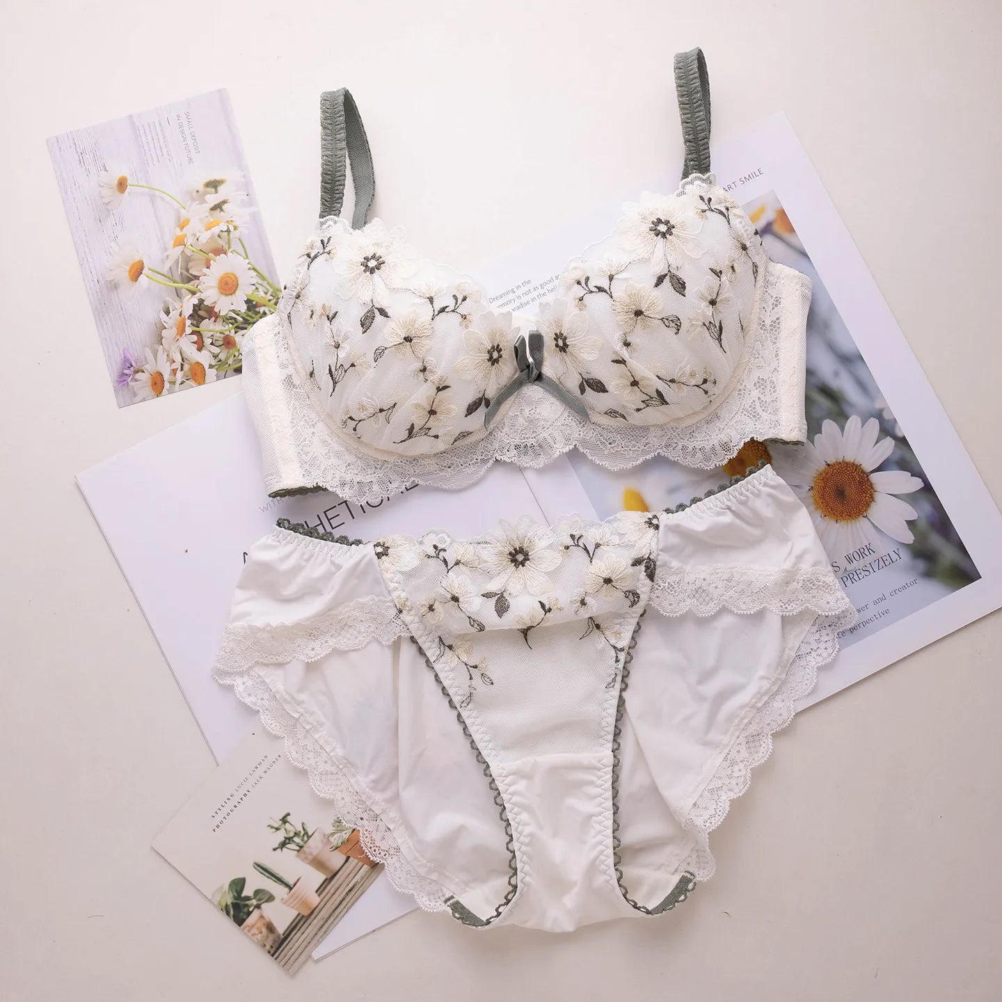 Japanese sweet floral embroidery lingerie set