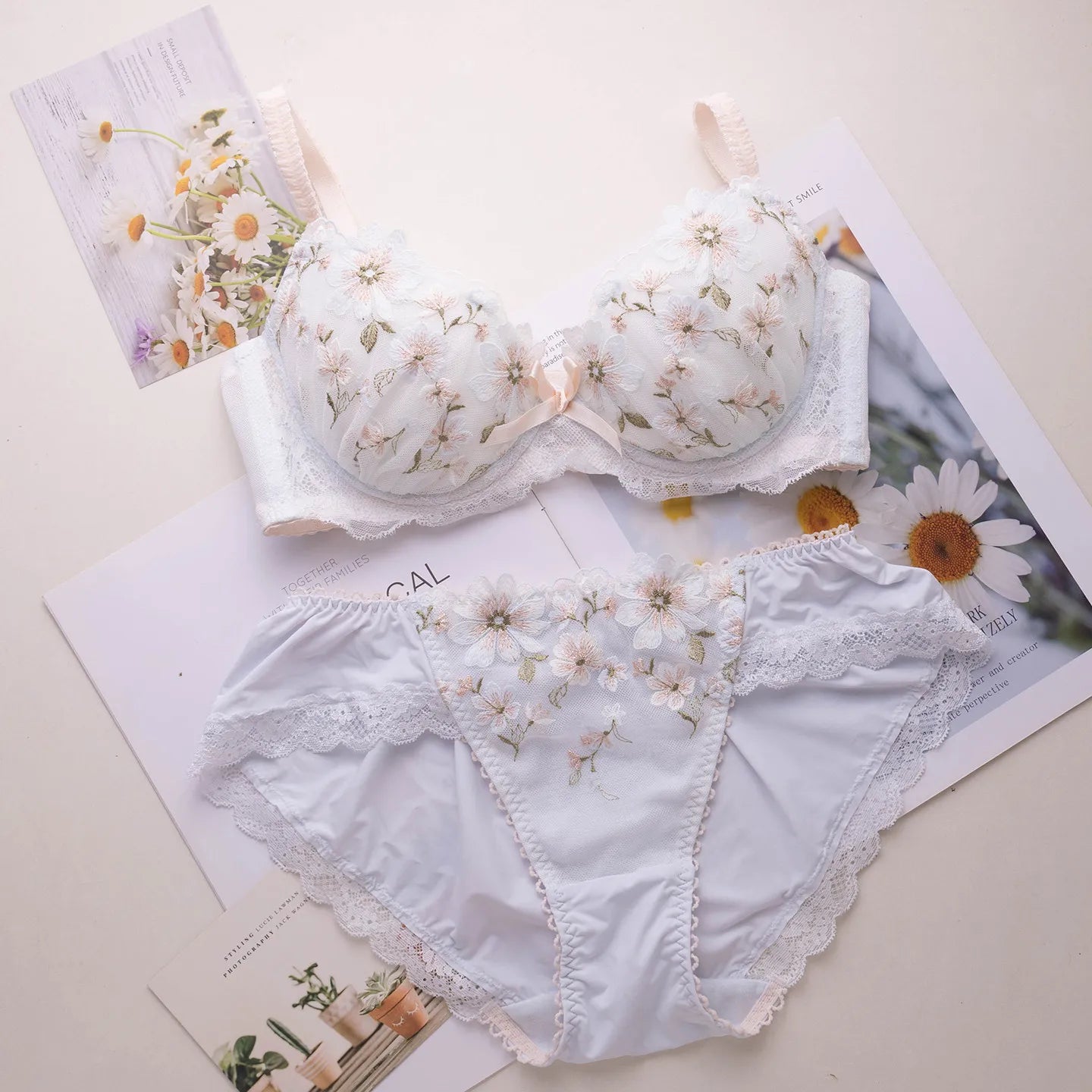 Japanese sweet floral embroidery lingerie set