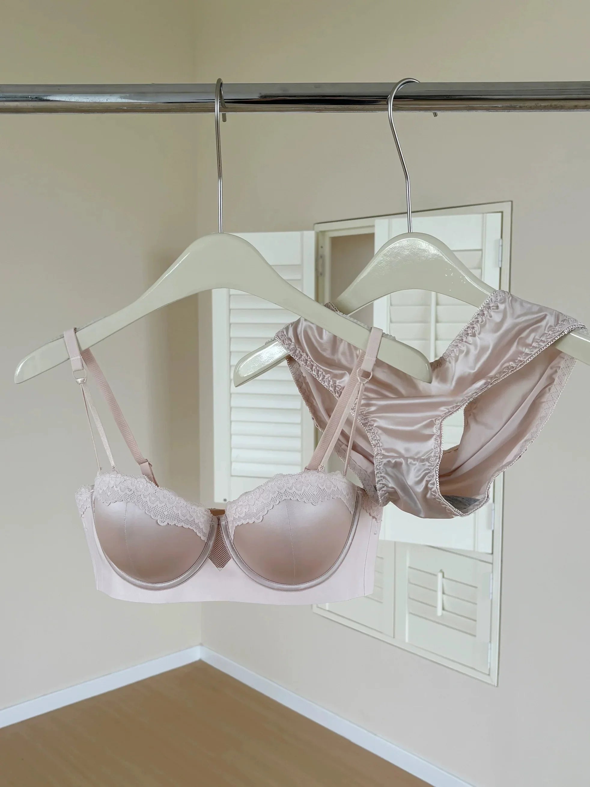 Lace Satin Lingerie Set