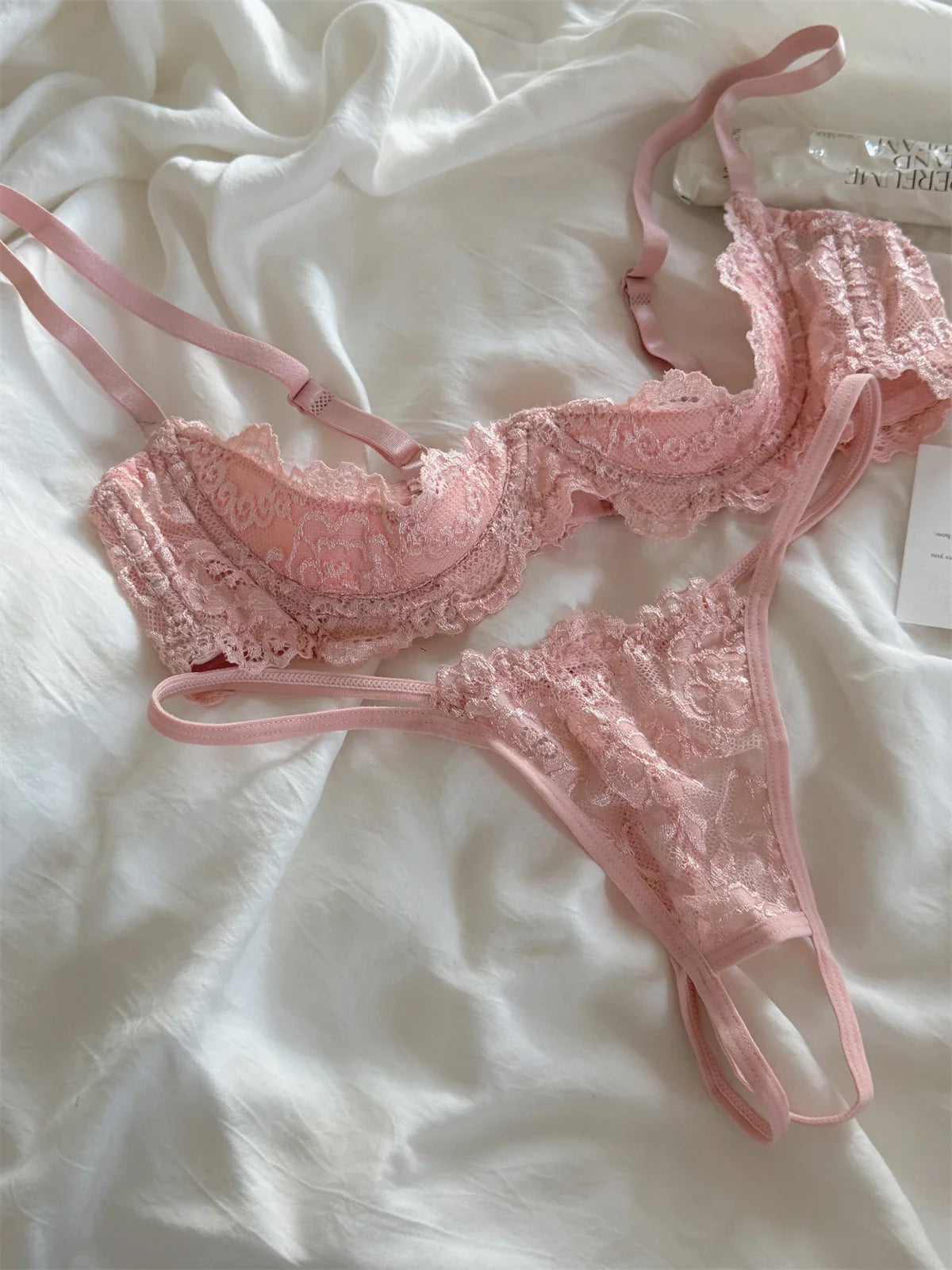 Lace Women's Bra - Sexy Hollow out Style Push-Up & Gathering Bra Set
