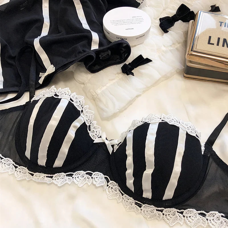 Lace thin half cup with steel ring top bra Set