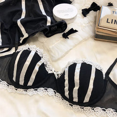 Lace thin half cup with steel ring top bra Set
