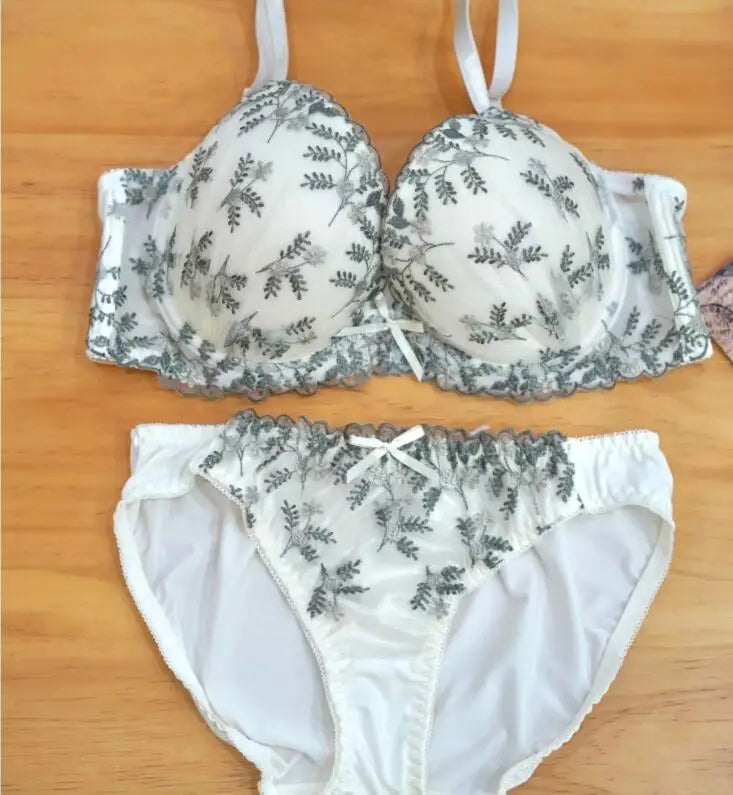 Large cup bra panty Set