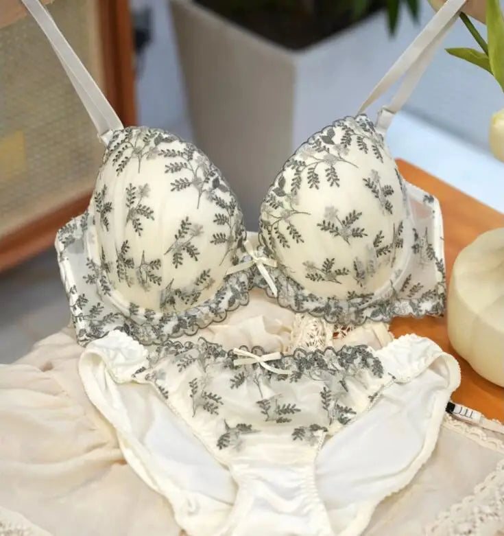 Large cup bra panty Set