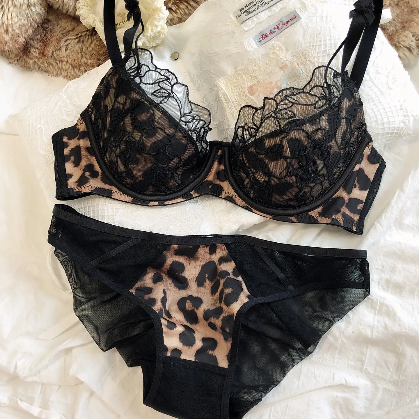 Leopard Print Sexy Lingerie Embroidered Lace Openwork Soft Underwire Lightweight Bra Set