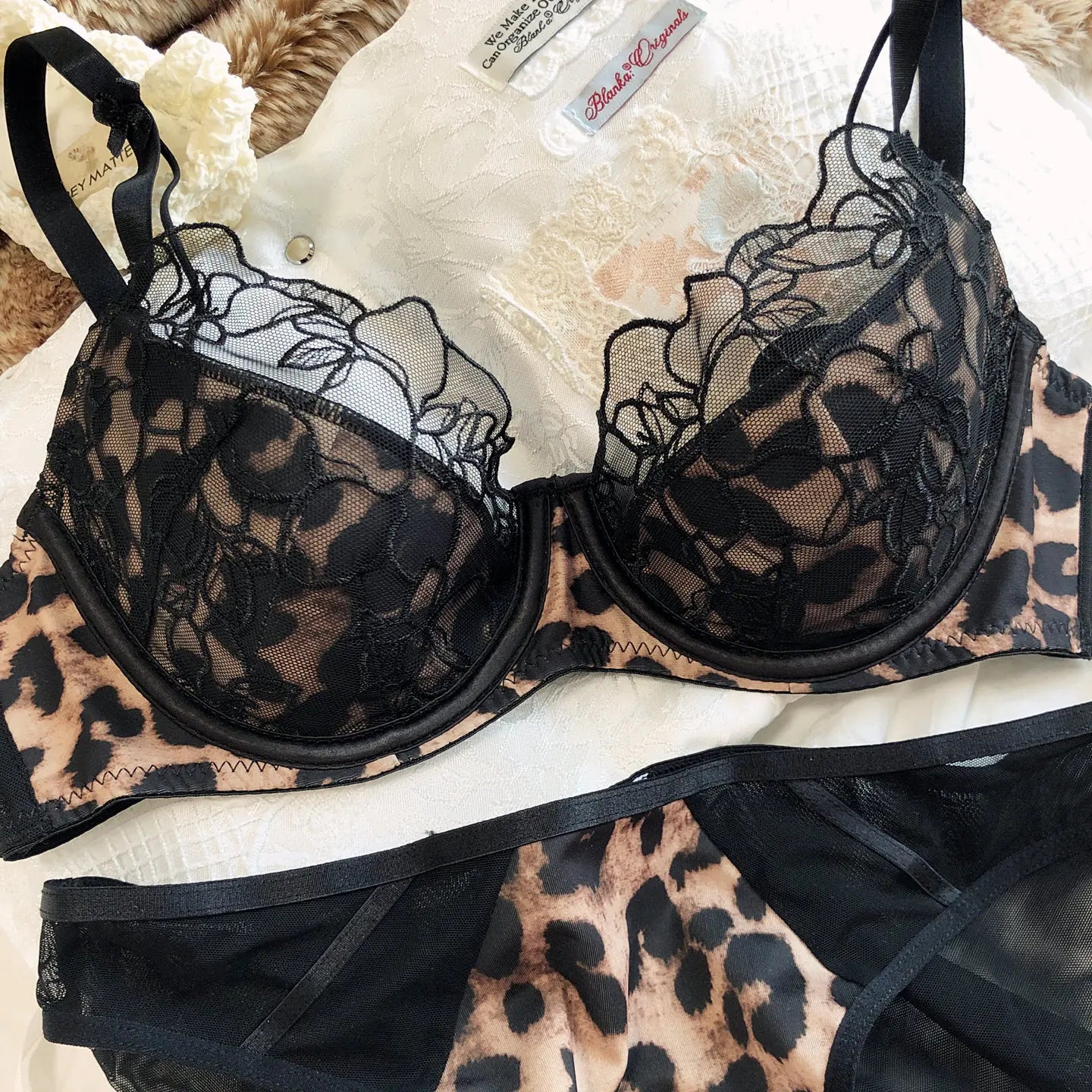 Leopard Print Sexy Lingerie Embroidered Lace Openwork Soft Underwire Lightweight Bra Set