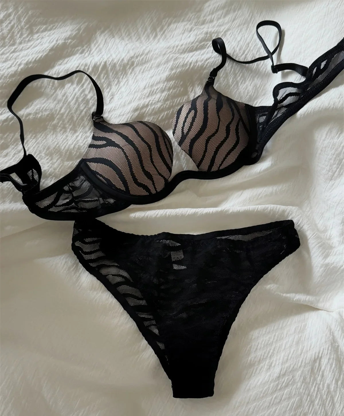Leopard sexy thin upholstery gathered bra Set
