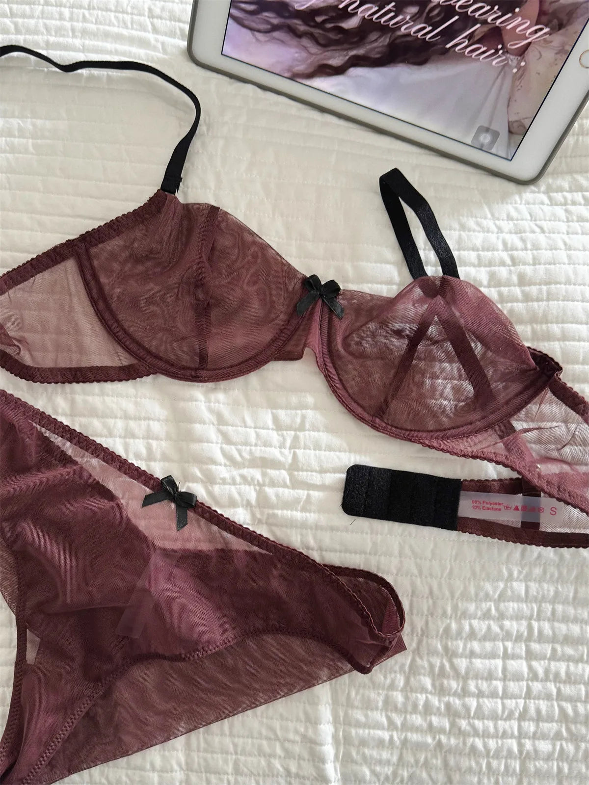 Lightweight breathable stretch tulle bra