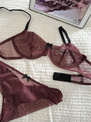 Lightweight breathable stretch tulle bra