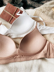 Lightweight breathable wireless bra